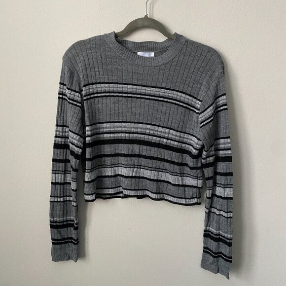 Abound | EUC Black and Gray Lightweight Ribbed Cropped Sweater Size X-Large - Picture 2 of 7